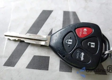 2011 Toyota Corolla S z USA, uszkodzony, nr VIN 2T1BU4EE9BC659213